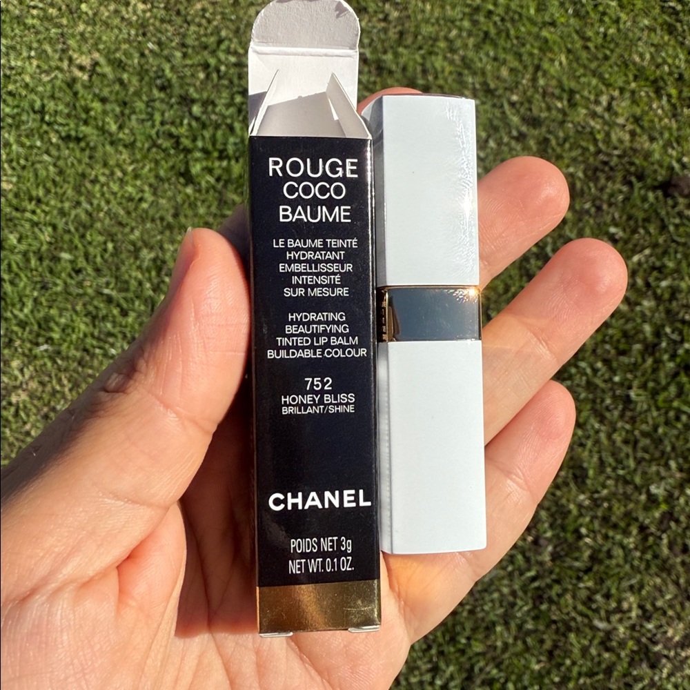 CHANEL Lip Balm lipstick Rouge Coco Baume Shade 752 Honey Bliss NIB Chanel